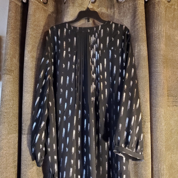 Blouse - Picture 5 of 5